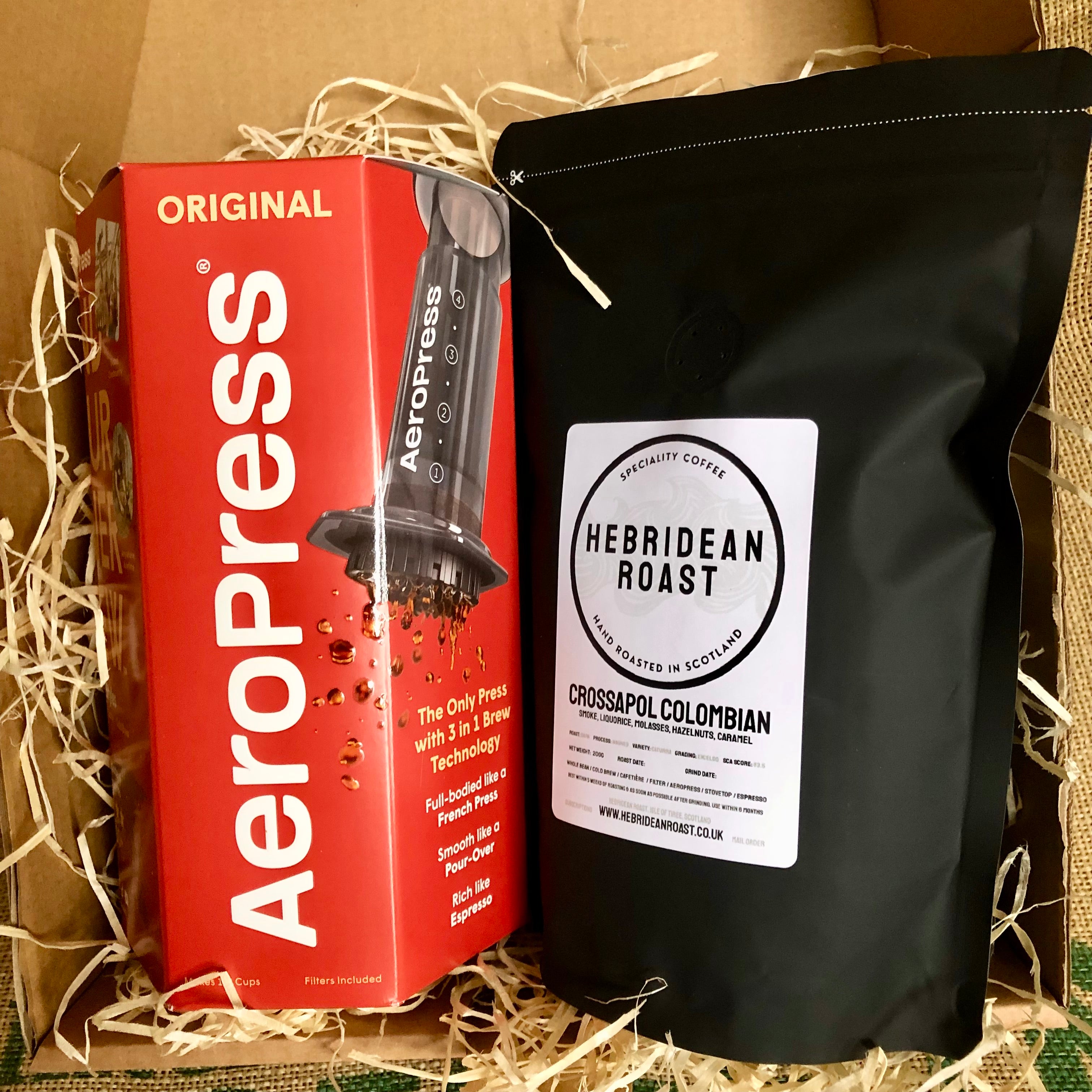 Boxed Gift Set: Coffee & Aeropress
